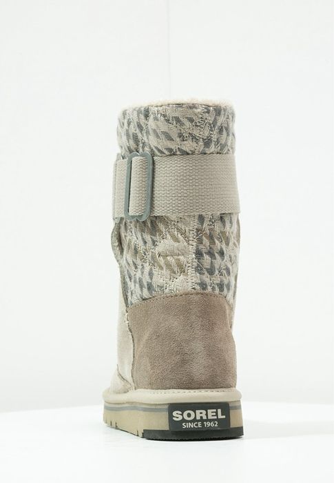 Дамски апрески Sorel номер 37