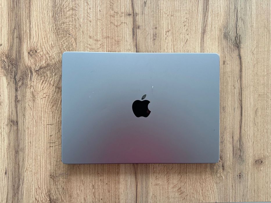 MacBook Pro 14" M1 PRO 8-CPU, 14-GPU, 32RAM, 512SSD