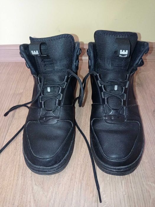 Зимни обувки Nike 42,5