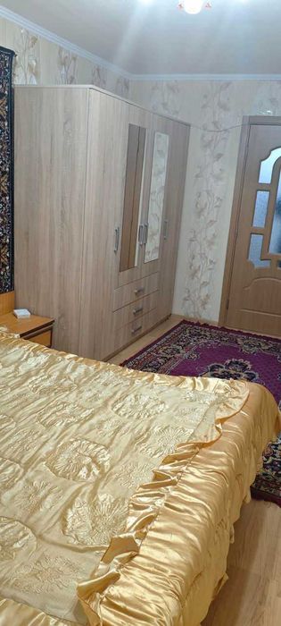 Едностаен имот в Изток