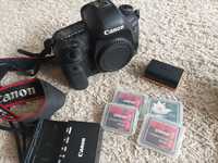 Aparat foto full frame Canon EOS 5D Mark IV + 4 carduri CF