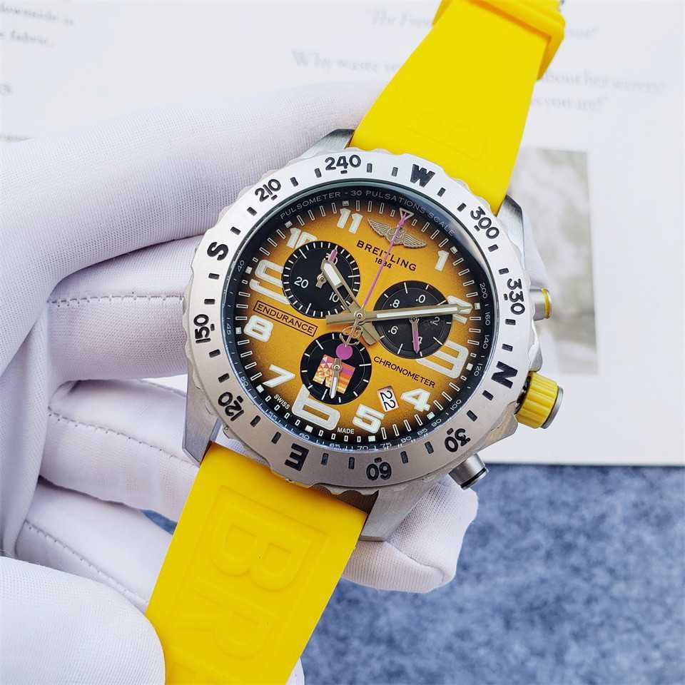 Кварцов мъжки часовник Breitling Endurance Pro Yellow