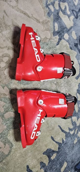 Se vand clăpari ski Head Raptor 150RD, marimea 250-255