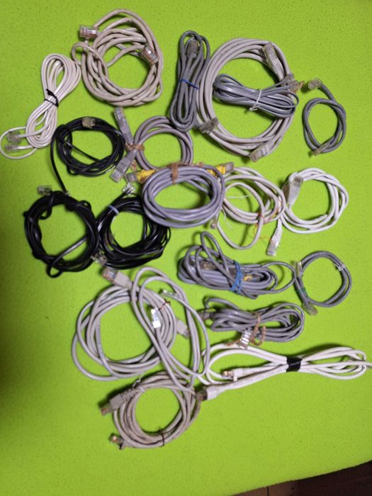 Cablu conectare internet  buc = 20