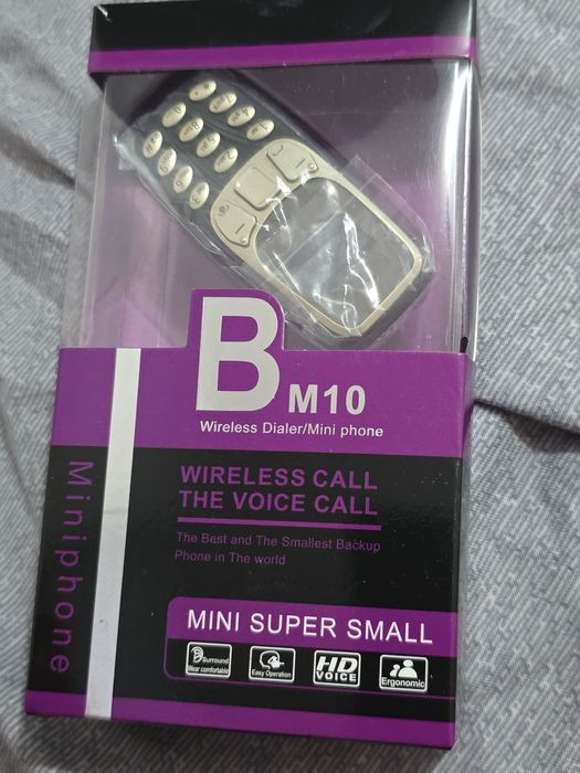 Vând mini super small phone