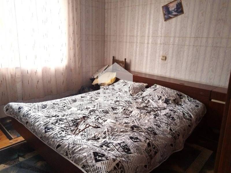 САМО В ЕРА ИМОТИ ХАСКОВО! Двуетажна къща в центъра на с.Тракиец