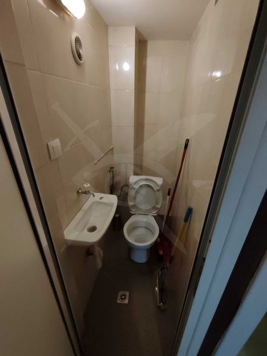 Продава се Заведение в Варна, Колхозен пазар - 48 кв.м за 959 €/кв.м - Снимка #8