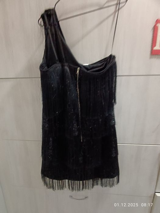 Дамска официална рокля с ресни