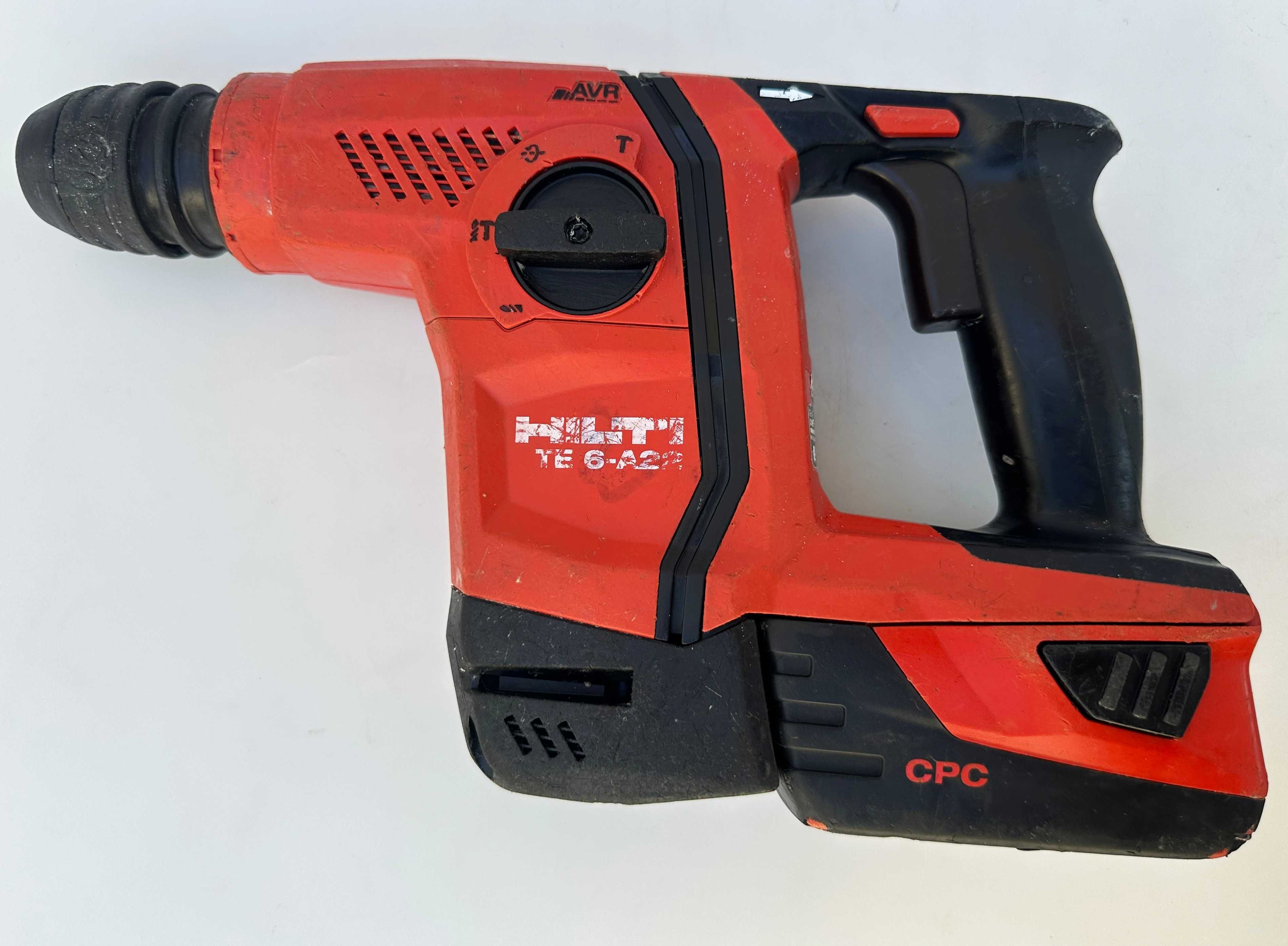 Hilti Сет - Акумулаторен ъглошлайф, перфоратор и винтоверт 22V