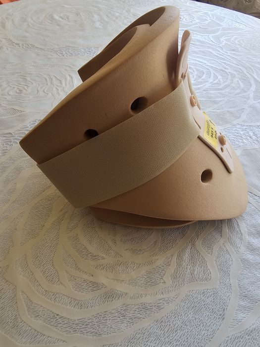 Ортеза за шия Aurafix