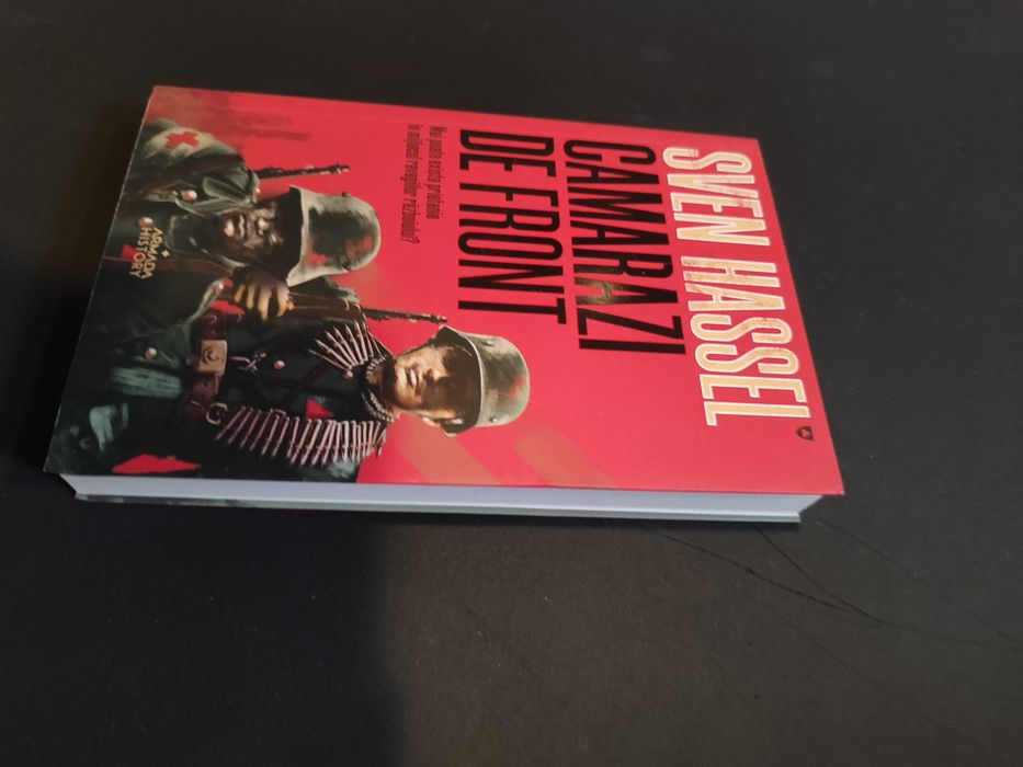 Carti de razboi - Sven Hassel - seria completa plus 2 afise mari