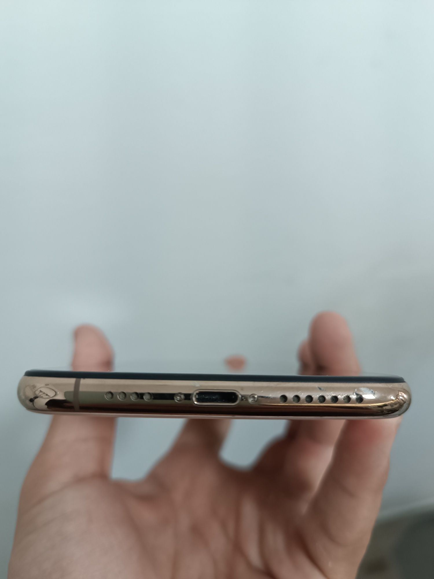 iPhone xs max bir