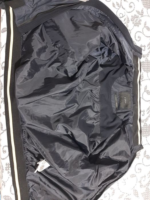 Geaca  de firma  zara