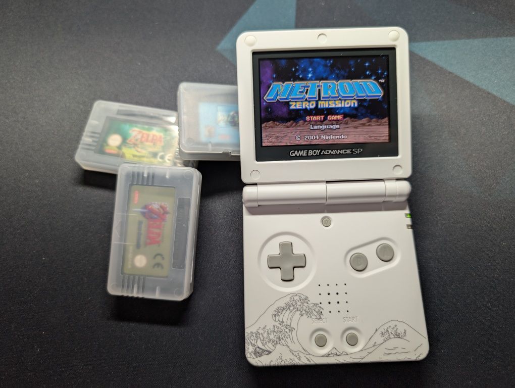 Gameboy advance SP в отличном состоянии