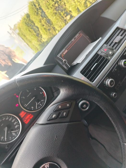 Bmw seria 5 e60.