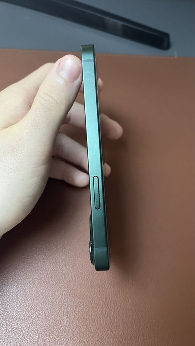 iPhone 13 mini 128 GB 80% baterie