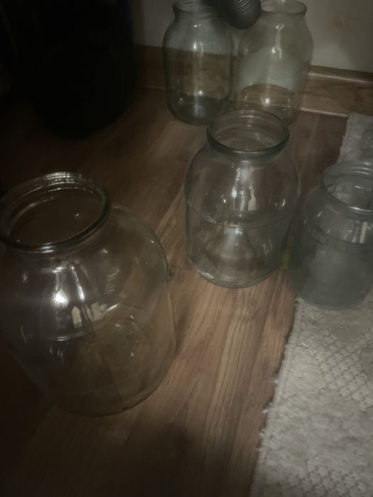 Банки 2 литр и 3 литровые