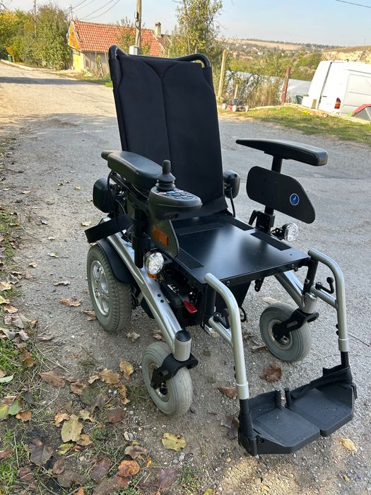 Акумулаторна инвалидна количка Pride R40