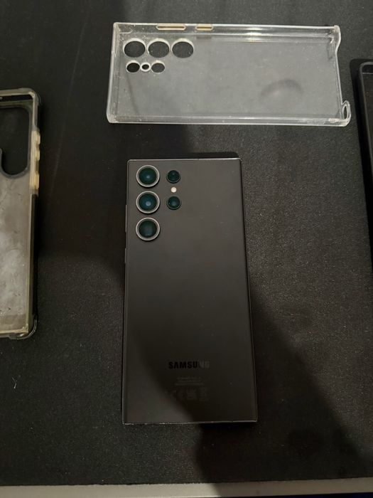 Samsung S23 Ultra 256gb negru