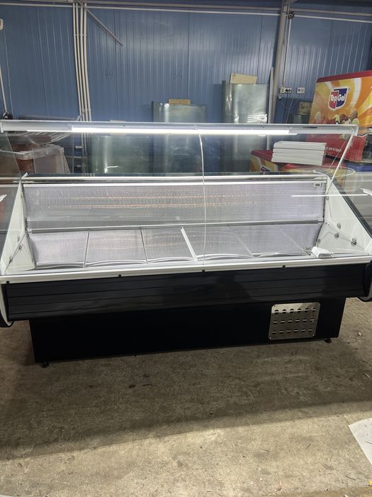 Vitrina frigorifica orizontala pentru alimente reci