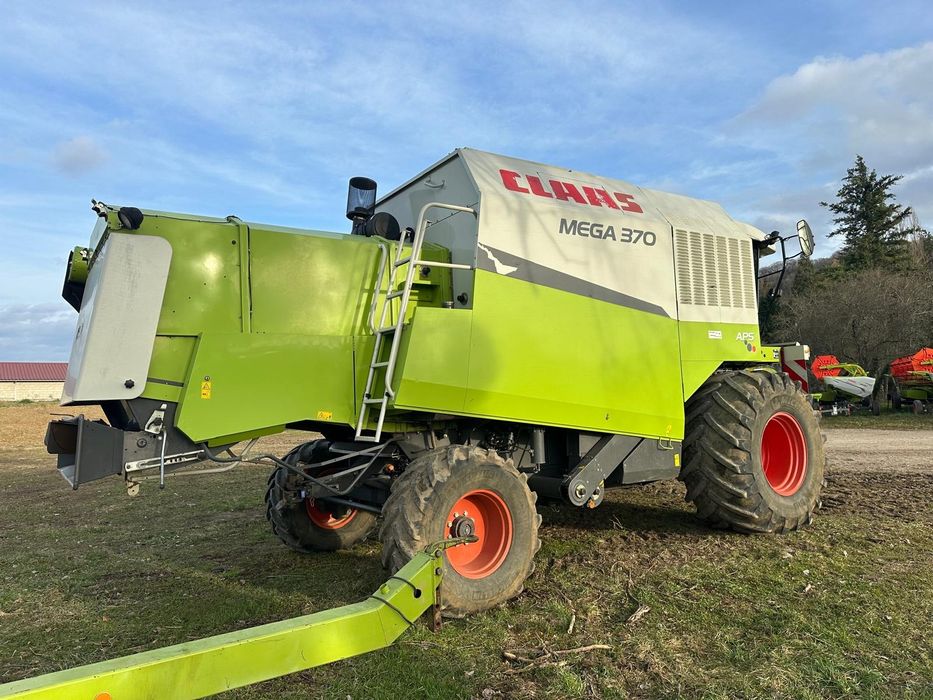Claas mega 370 4x4  клаас мега 370