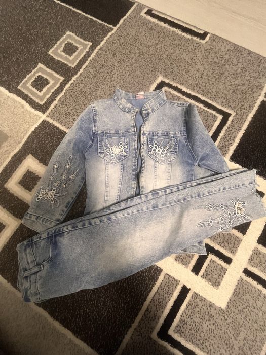 Костюм джинсовый