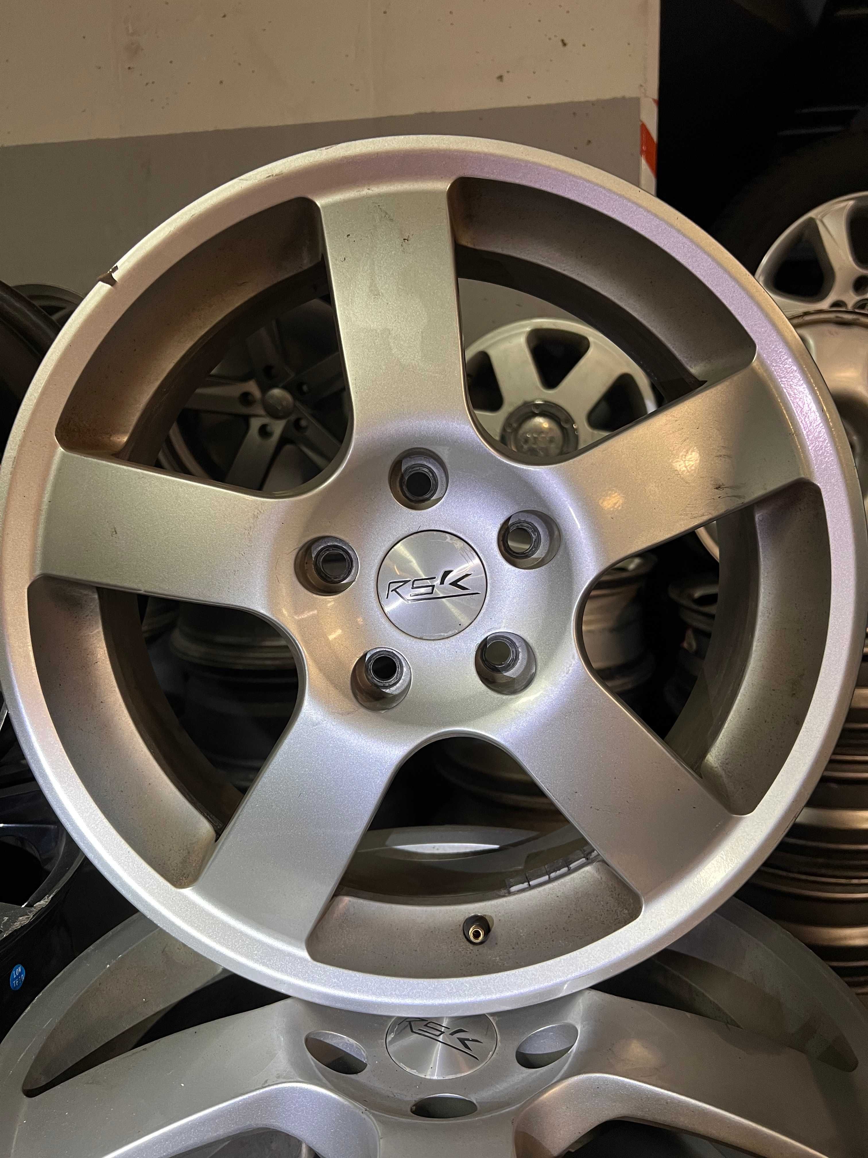 Джанти за Хонда ЦРВ/Honda CRV 6.5jx17 /ET-50/Като Нови