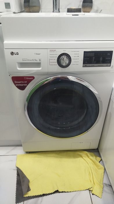 Стиральная машина LG в хорошем состоянии