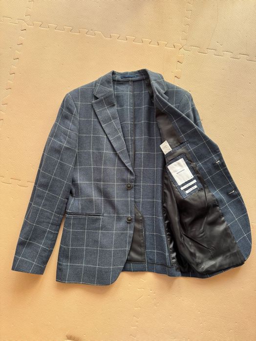 Vând sacou Reserved