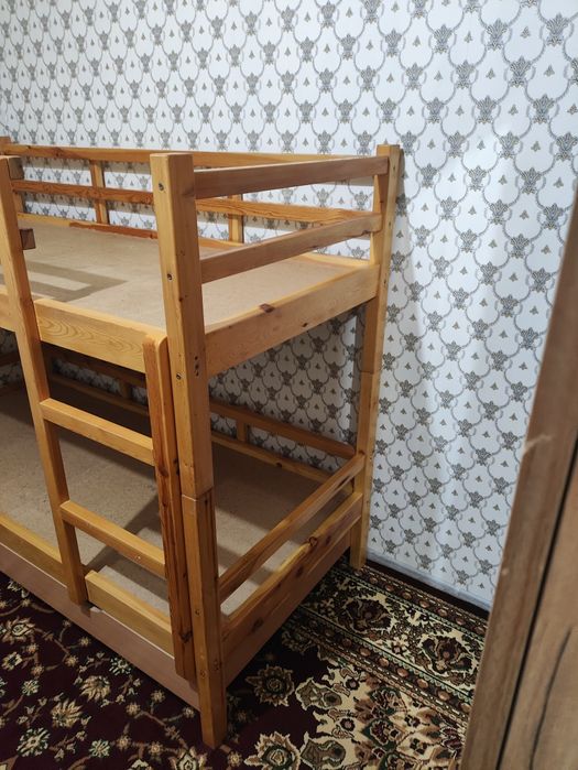Продам кровать 2х этажную