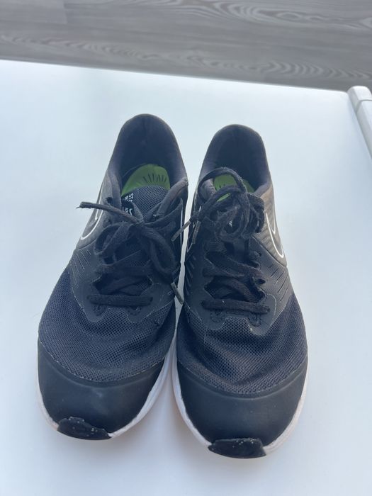 Продавам дамски маратонки Nike 39 номера