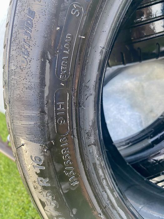 Vand  2 anvelope vara MICHELIN R16 (195/55 R16) Dot 05/2023