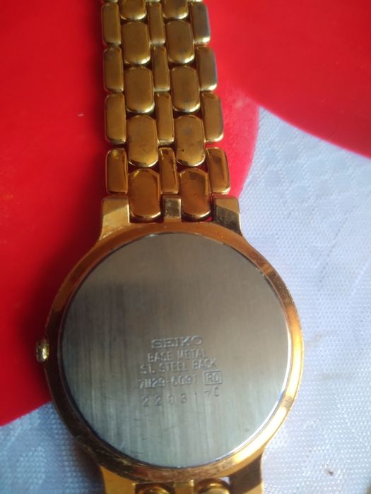Vand Seiko cu calendar