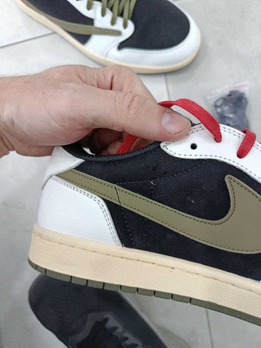 Travis Scott x Air Jordan 1 Low OG SP