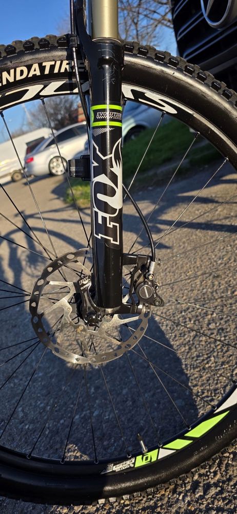 Bicicleta Scott Spark 920 CARBON
