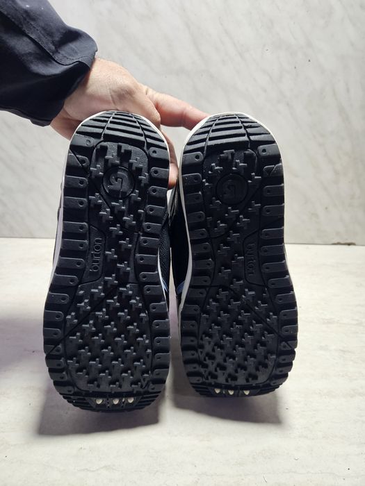 Boots 112 buti placa snowboard  Burton  mărimea 38  (24   cm) .