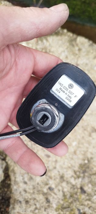 Антена Vw тип акула 1K0 035 507 F