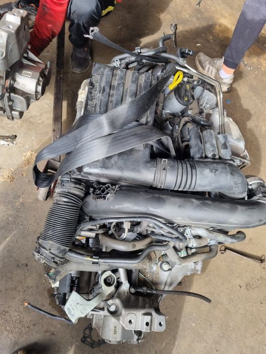 Двигател със скорости за Vw Pasat 1.4blueMotion 125ks 2016god