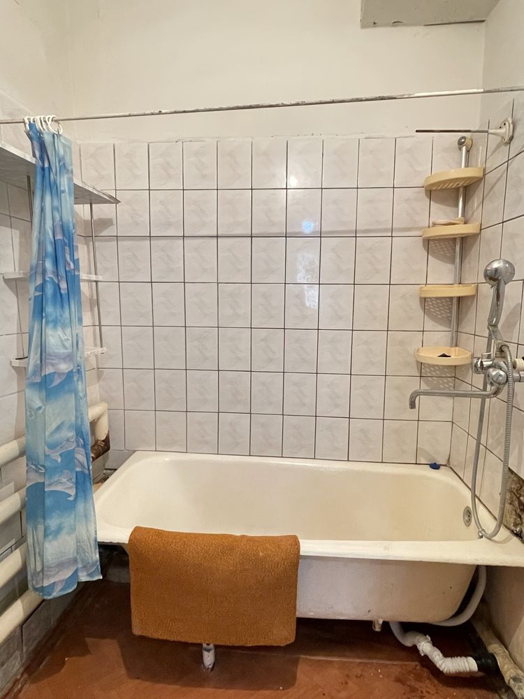 9 bozor oldidan, Yo’l ustidagi dom Ijaraga uzoq muddatga beriladi