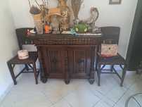 Vand set servanta plus 2 scaune plus oglinda