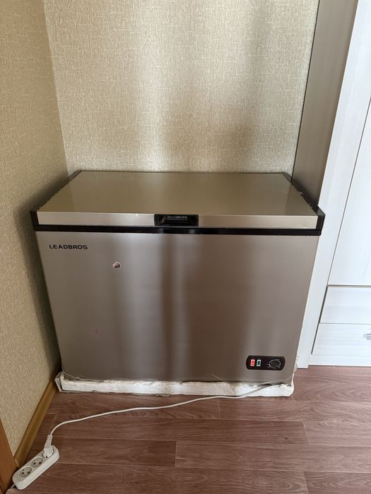 Продам Морозильник