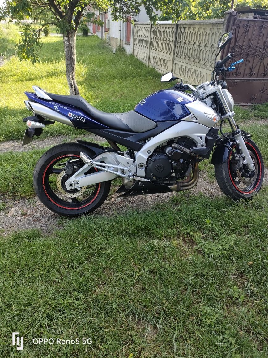 Vând Suzuki gsr 600 an 2007 in stare foarte buna,