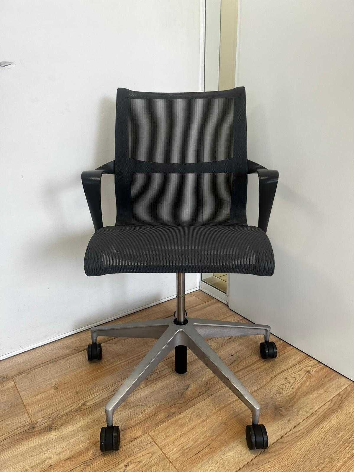 Refurbished Herman Miller Setu