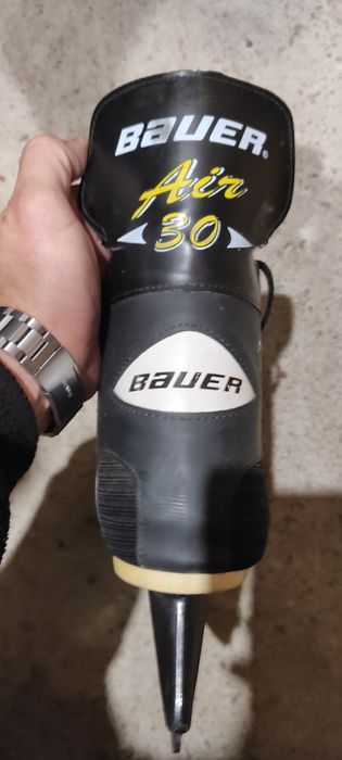 Clăpari și patine de vinzare