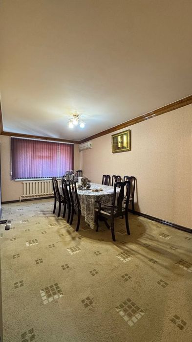 Срочно продаётся 4х-комнатная квартира