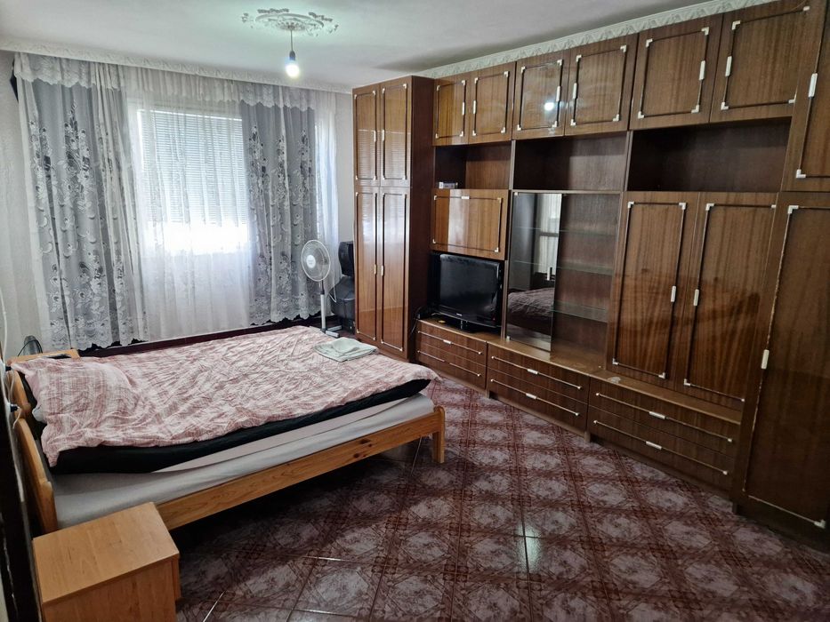 Продава се Двустаен апартамент в Средец - 75 кв.м за 667 €/кв.м - Снимка #5