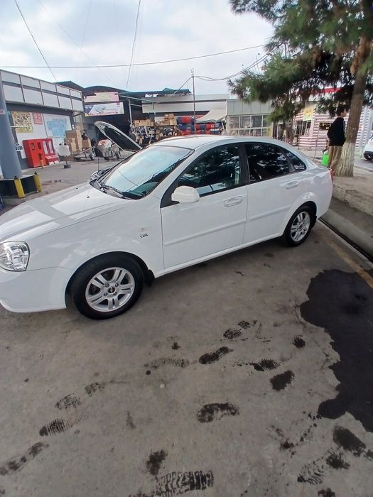 Срочно продаётся Chevrolet Lacetti