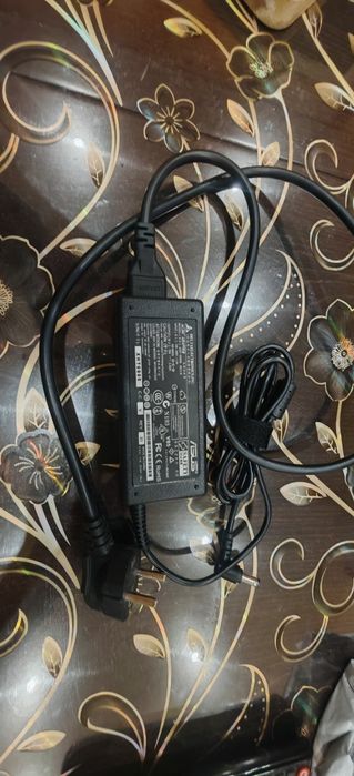 Адаптер за лаптоп