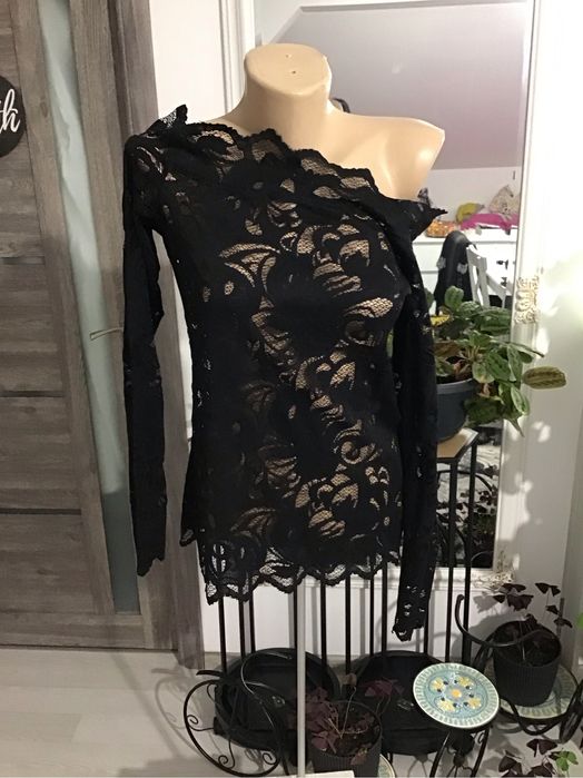 Bluza Zara dantela marimea M