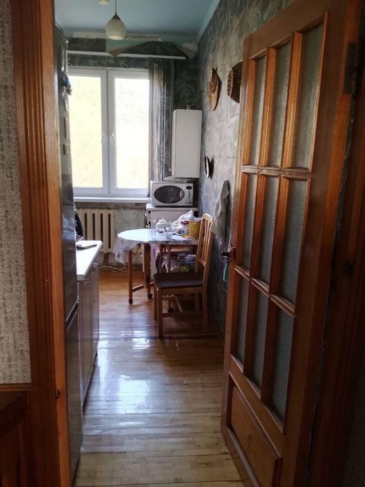 Метро чиланзар продаю квартиру 2/4/4 54м2 в ипотеку, наличными можно!